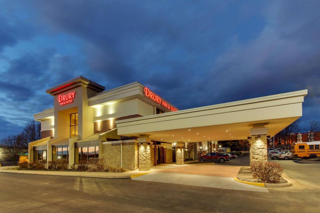 Drury Inn & Suites Поплар Блъф Екстериор снимка